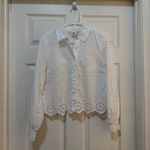 Cabi Pure White Embroidered Button Down - XS